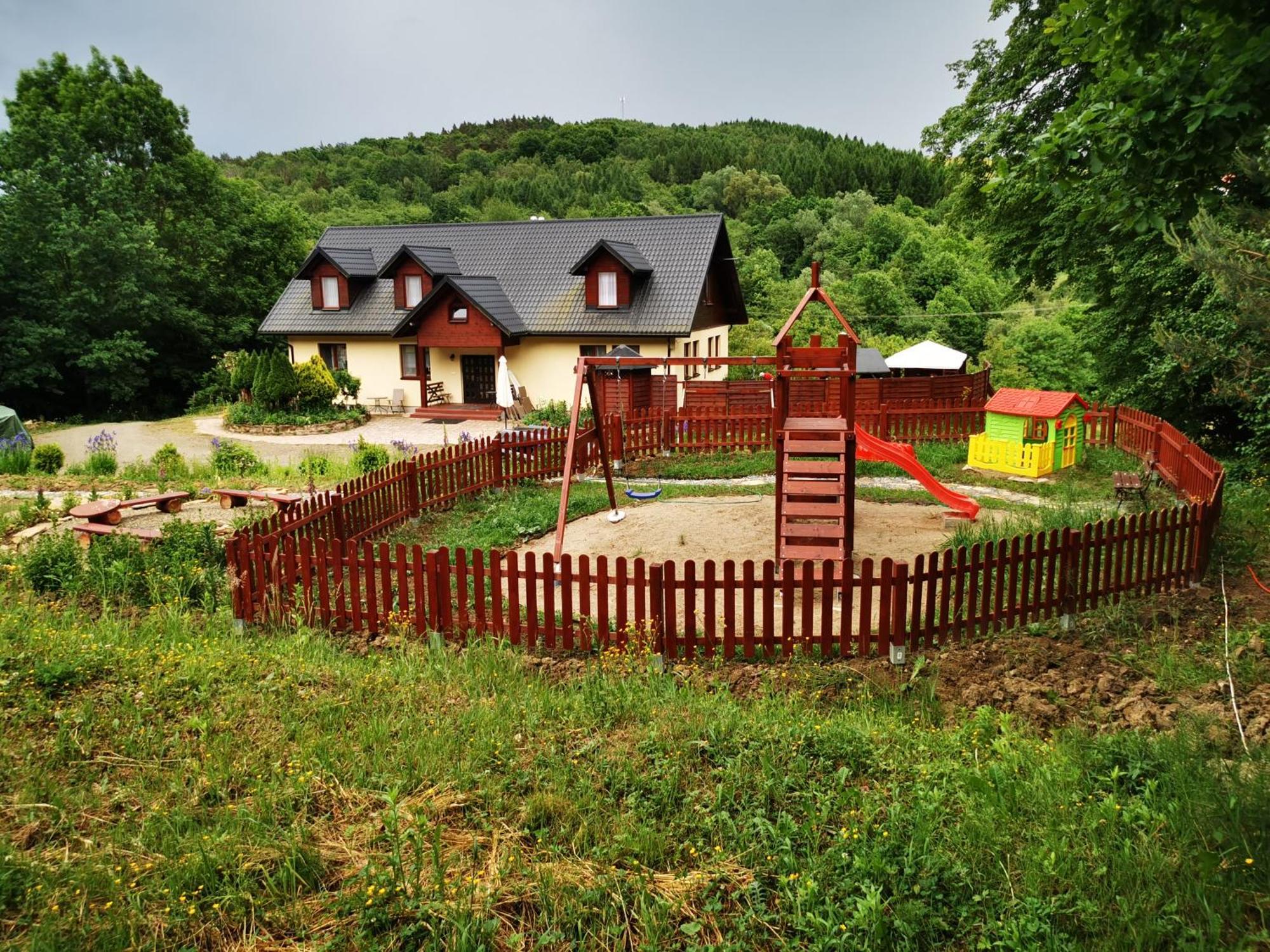 Villa Zakole Sanu Dubiecko Exterior foto